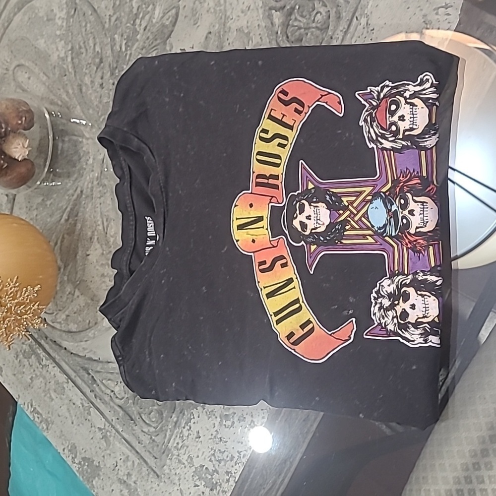 GUNS N ROSES CROSS BLACK ACID WASH TEE SHIRT MEDIUM